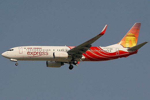 520px-Boeing_737-8HJ_Air_India_Express_AN1157698.jpg