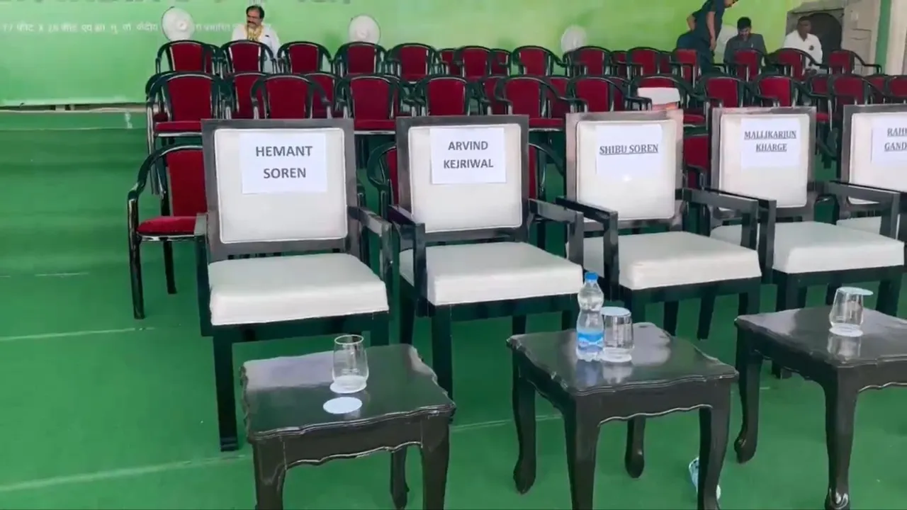 Empty-Chair