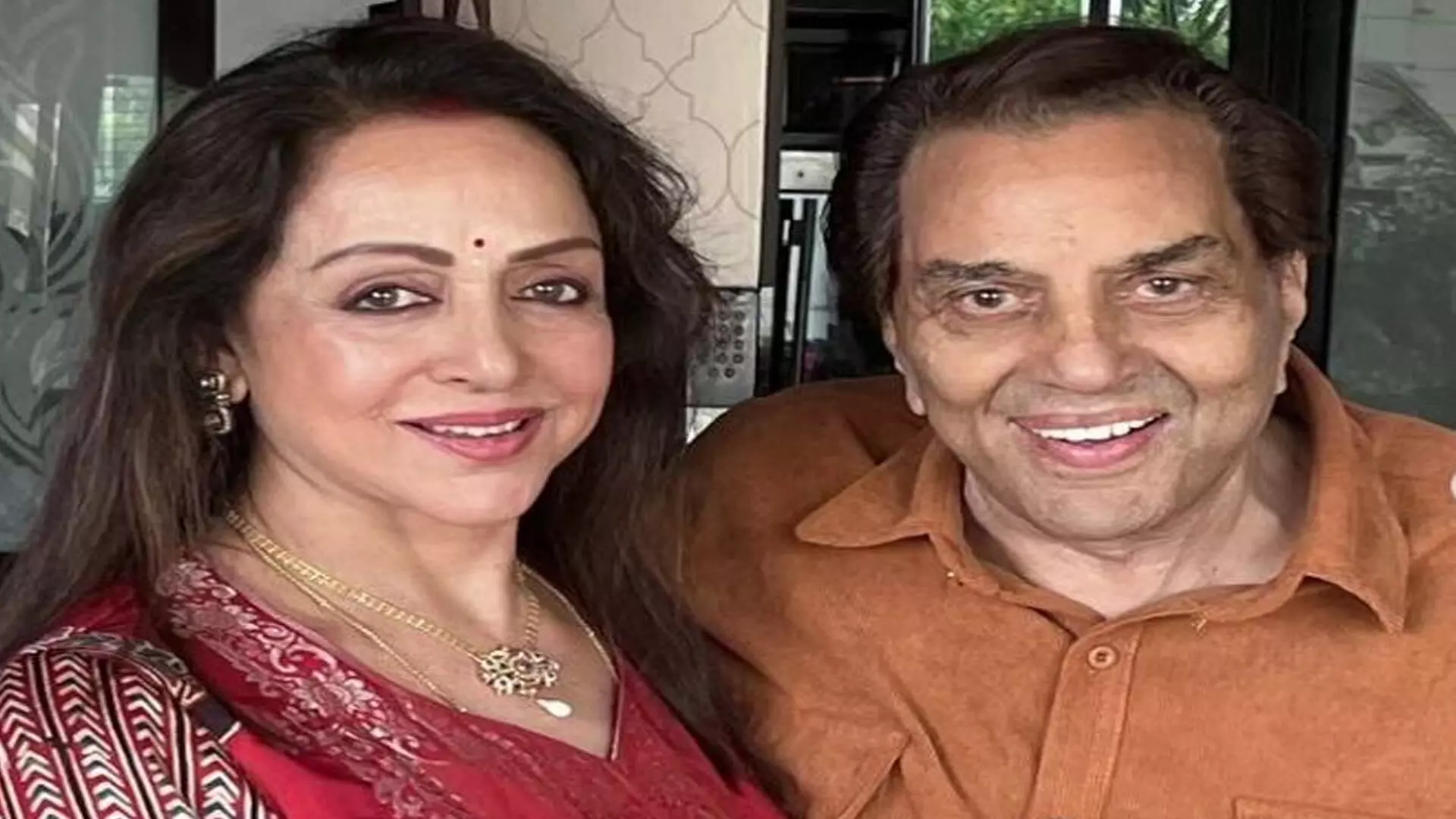 Hema-Malini-Dharnmendra