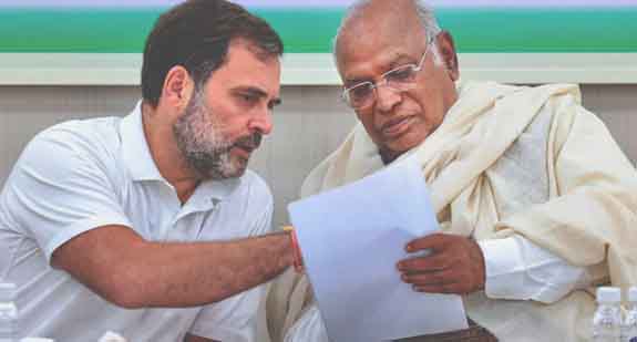 Rahul-Gandhi-Mallikarjun-Kharge-Press-Conference