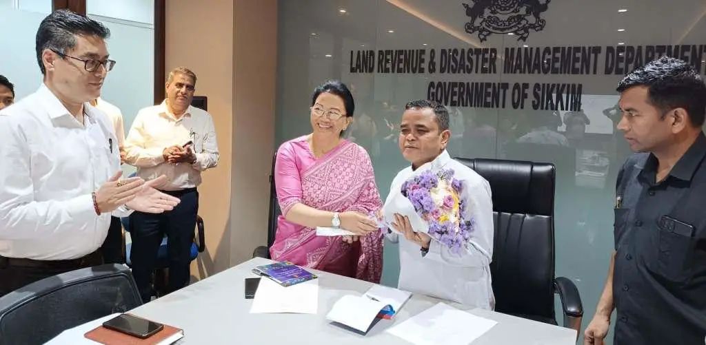 n619227429171933866530677b8da59ce9c2a1d0995f61443ea549ea1357edea29f9aeddfc25f6065b92ad7