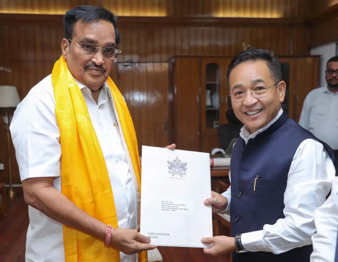 n6192987211719338064003745caa7c1e1476c46803446cef2903025baeda155fb5f26efe88a6bb496dbfa2