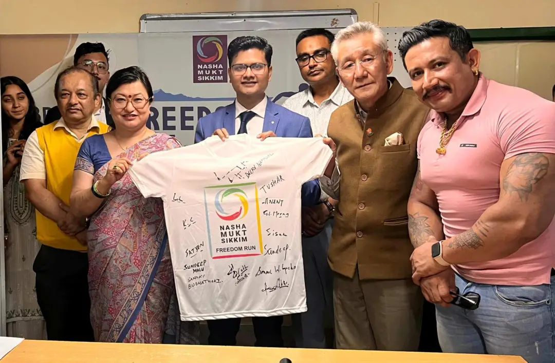 n624555131172244982340605e2e16dc40962afbe6c5154785fc03207586668bfe6c61c6b92401a01ebd73a