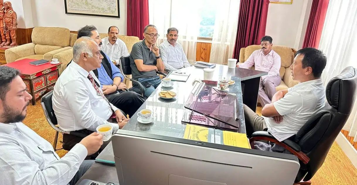 n6246541781722537091867c78d3bfc8897442d1ae07607fdfaa78bb2206a2fbce78c4dbd85b48553bdba6f