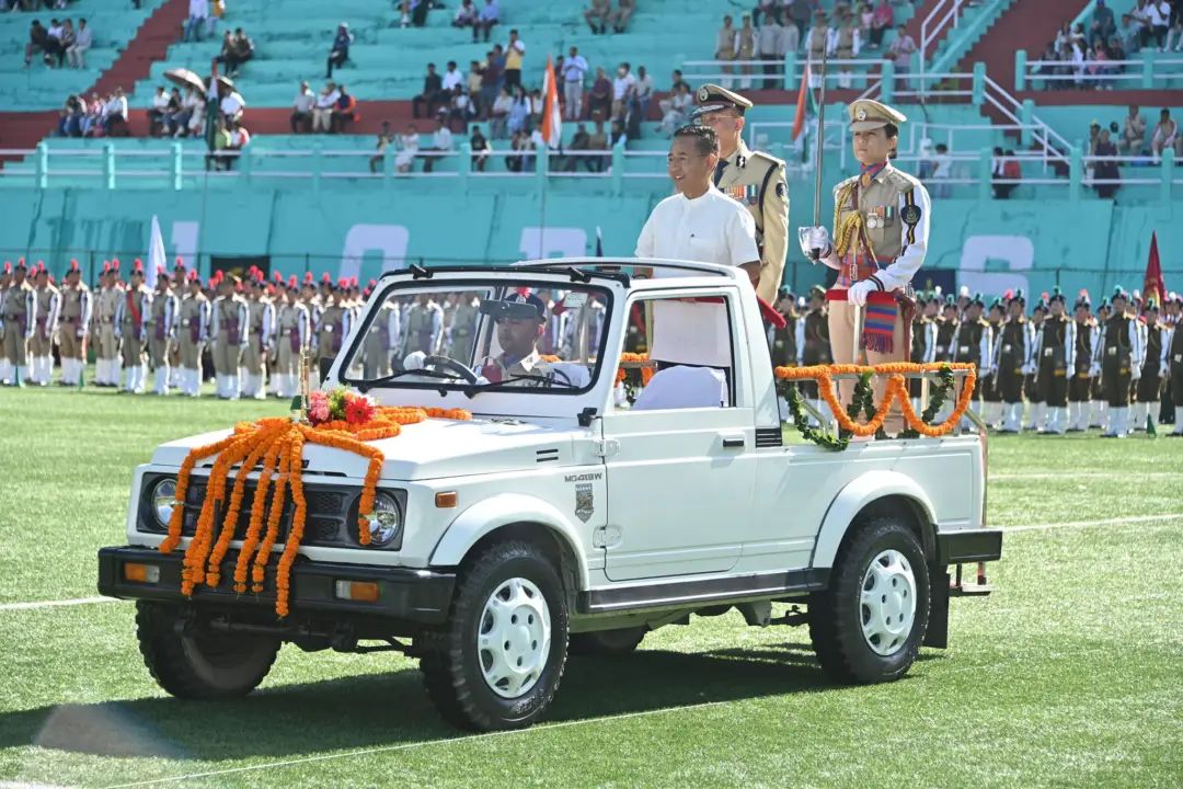 n62667796117237280824683b229fc1506b5aa06110d26fcd4b82f16c7576880dbcc1ef1a6306df39b90184