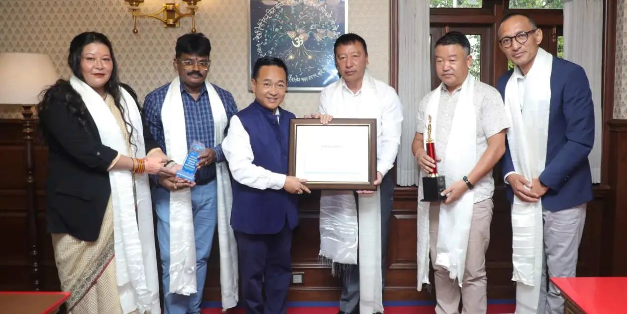 n6279726501724521027570a2f70642fdccdcc55f1fa8bd8c7557e3c61a094929f10d9c7643054bade69a96