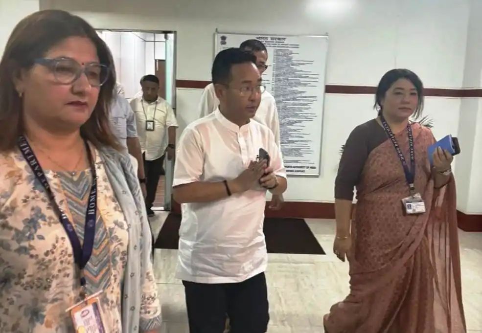 n6285327771724867288747f65a66cb400b3709324ec4898e28291726013fcf15e2d7622a95b4b5de21a551