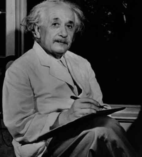 00-1-Albert-Einstein