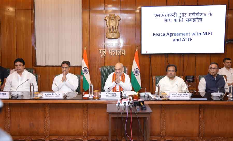 The Union Minister for Home Affairs and Cooperation, Shri Amit Shah witnesses the signing of Peace Agreement between representatives of the Government of India, Government of Tripura, NLFT and ATTF, in New Delhi on September 04, 2024.
