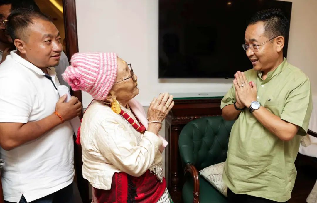 n6295343341725474052500ee3d220be92d9d448dfe27e5cfee4b365297ce6fa4c4db5b418a545fe55faf2d