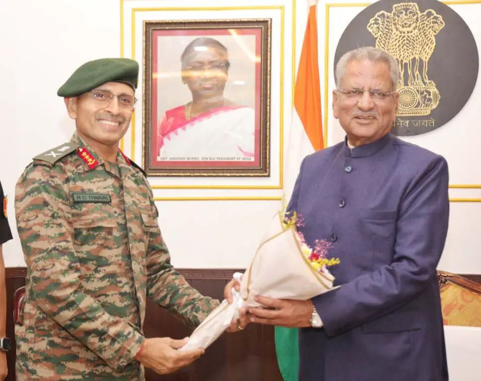 n6318852211726944613594c76c6cf194a7a1cfa3e77a5204aac9f95d1059ea6104541b10ce1aaae2d6c631