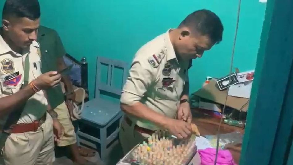 6704f62997c71-assam-major-drug-bust-in-boko--301-grams-of-heroin-seized-080648779-16x9