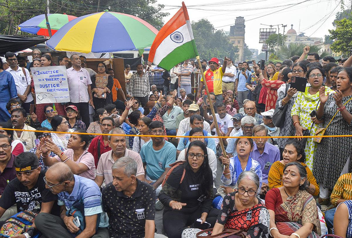 IMG_Junior_Doctors_conti_2_1_9KDF6N2T