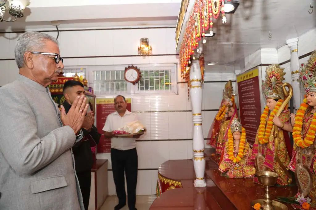 n6332575851727807245112663fe2d0dfb0f3de9045d72a839dab60e54a50f26fc444528abcd999c6159b9b