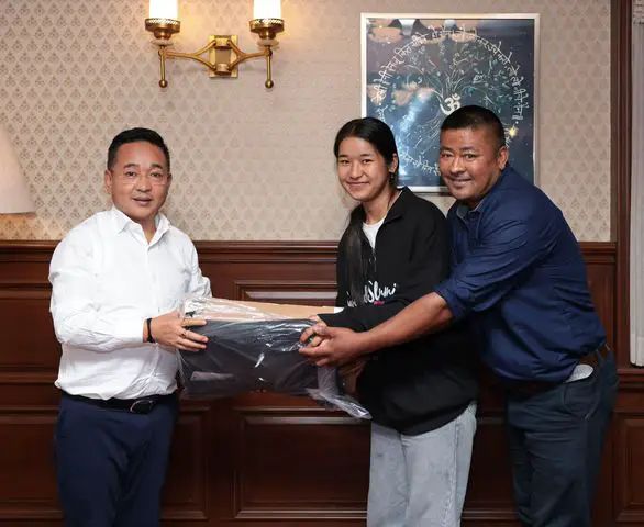 n63342045417278924100877dbac6765545fbc2a1c953419c13f49d7a505728543c377a3630c65fb59c7f70