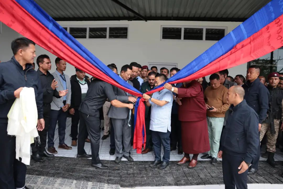 n63358827117279795354069ddafec409eff3db4cbd0651757773a12fb1b2cd55da9353e8d83a789dc99081