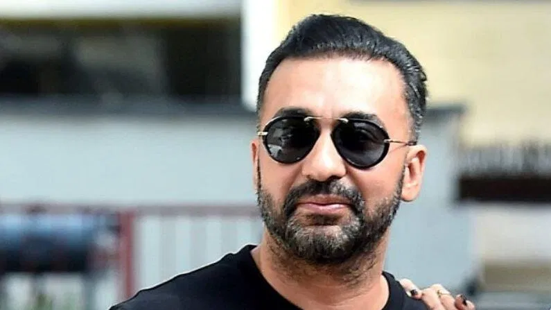 00-1-Raj-Kundra