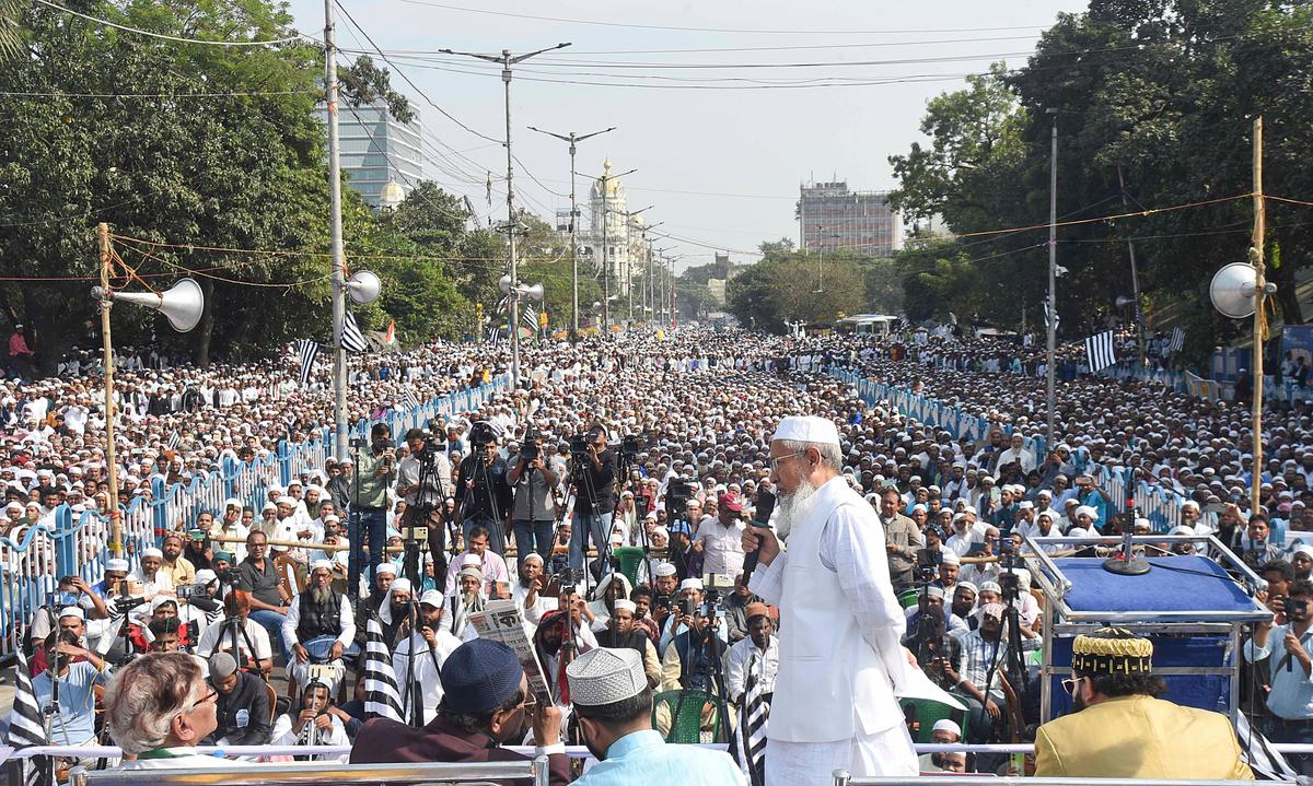 80717_28_11_2024_19_35_8_3_281124MUSLIMRALLYKOLKATA3