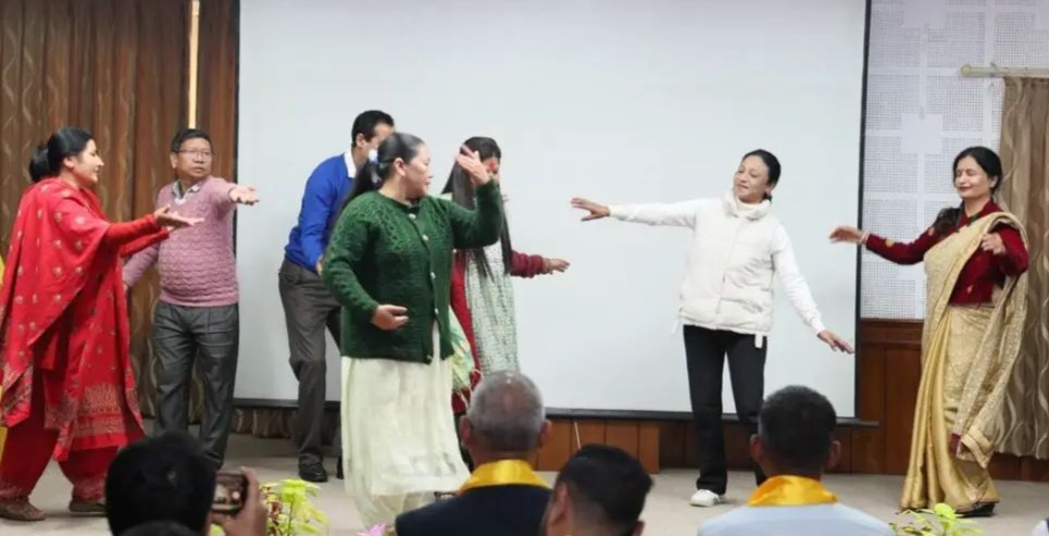 n6374745871730480746063168501f29e0c1f2bb133e94591ad2aafc33283241e654db1e730b8bce4d2de23