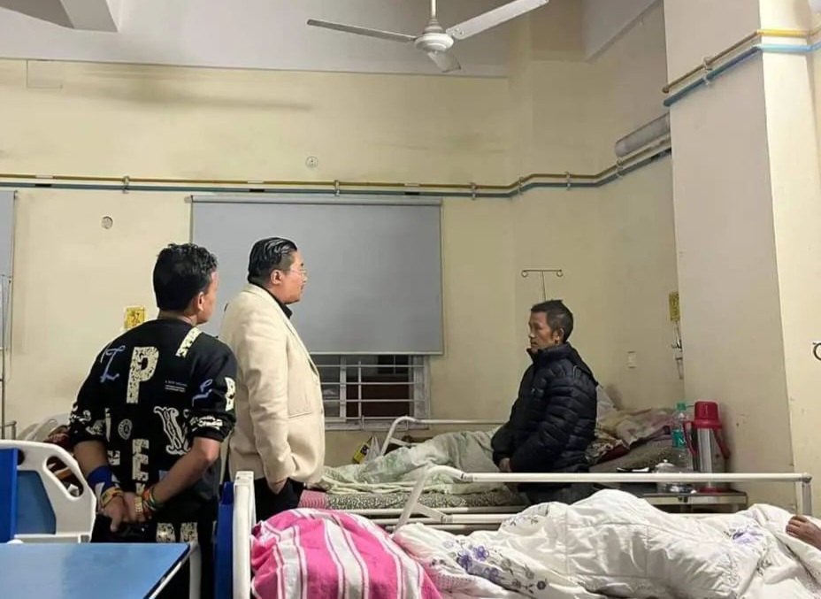 n63885980017314010815210883cd4b5f678806f34e78d21e9842e5d1d4252deadcc15313b32eb874f110ae