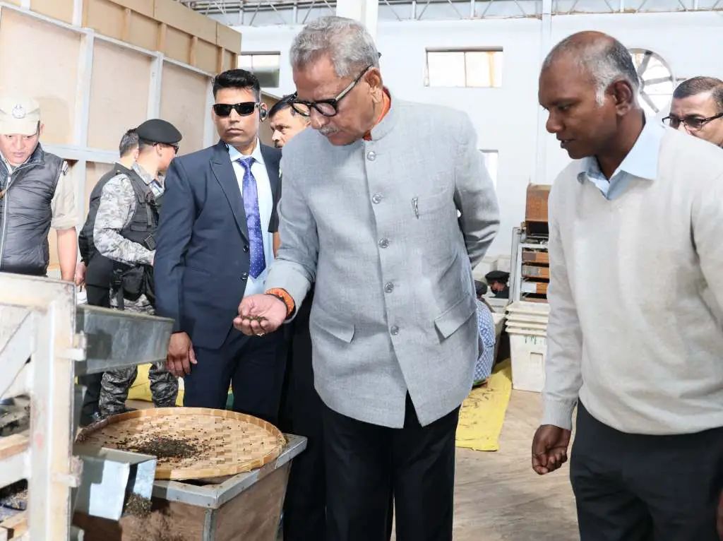 n639752207173195149504216885583d3df172b04d8d1088ae2cb65c0c22248b517fd55a3855dfba4927043