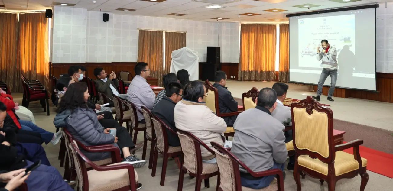 n64173415617331642714198b4687c10d865ed02678186cc65af6e50c8ba5b5819281112f1e1fc0b584ce7c