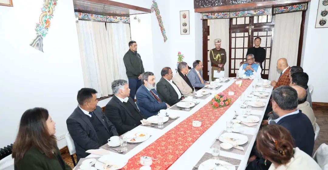 n6420340771733335070381c7426dde424d52cffde12a4c79128cf226714ead6af01661cf5efac3f6c3019c