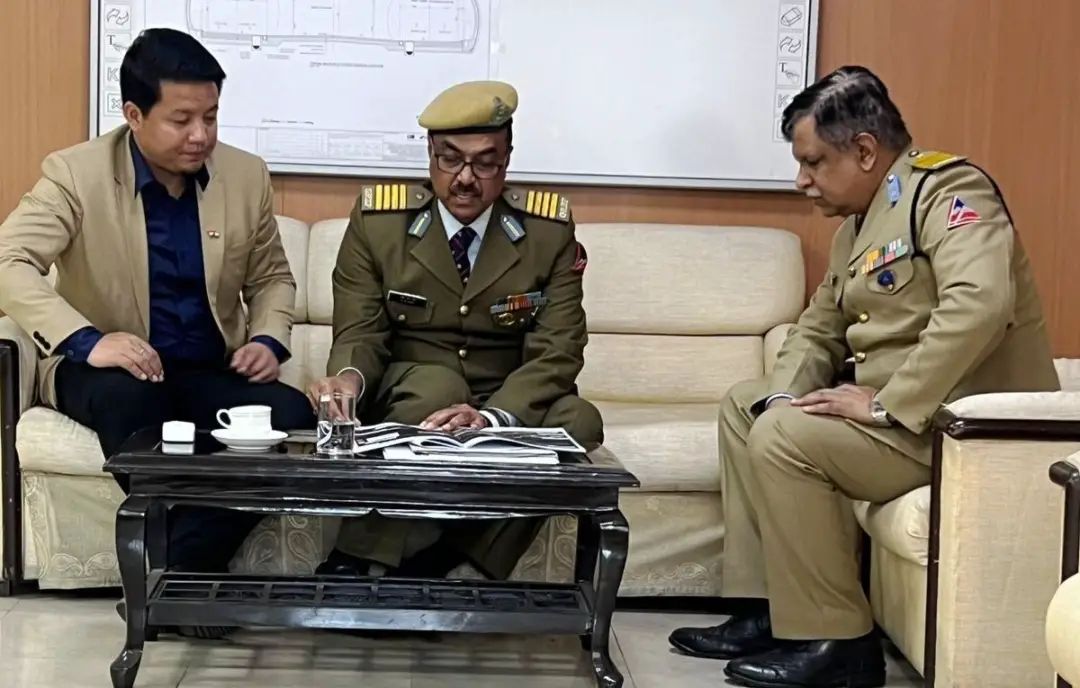 n64298439817339420499879c3976f175e8ad95893984ecfc2733598e13bf5fdd954e1dcc96e492ef16c00f