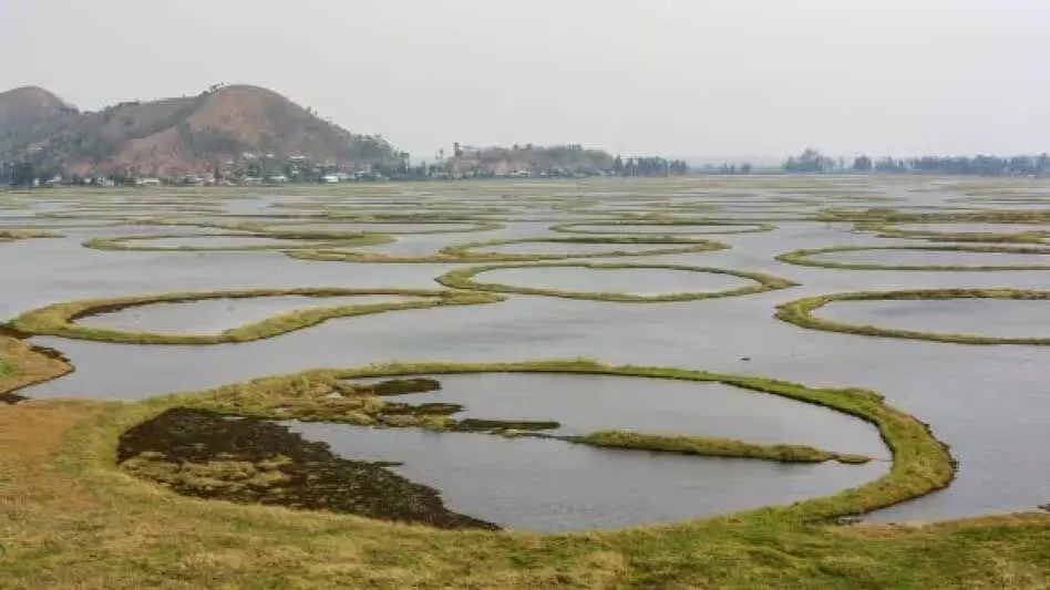 00-1-Manipur-Lake