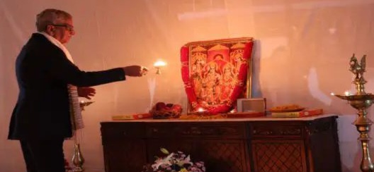 n6472431401736617550099a387dc3ff49868818d9dc6f35a91682cf86891ed94c76a6c05a77a67574f7200