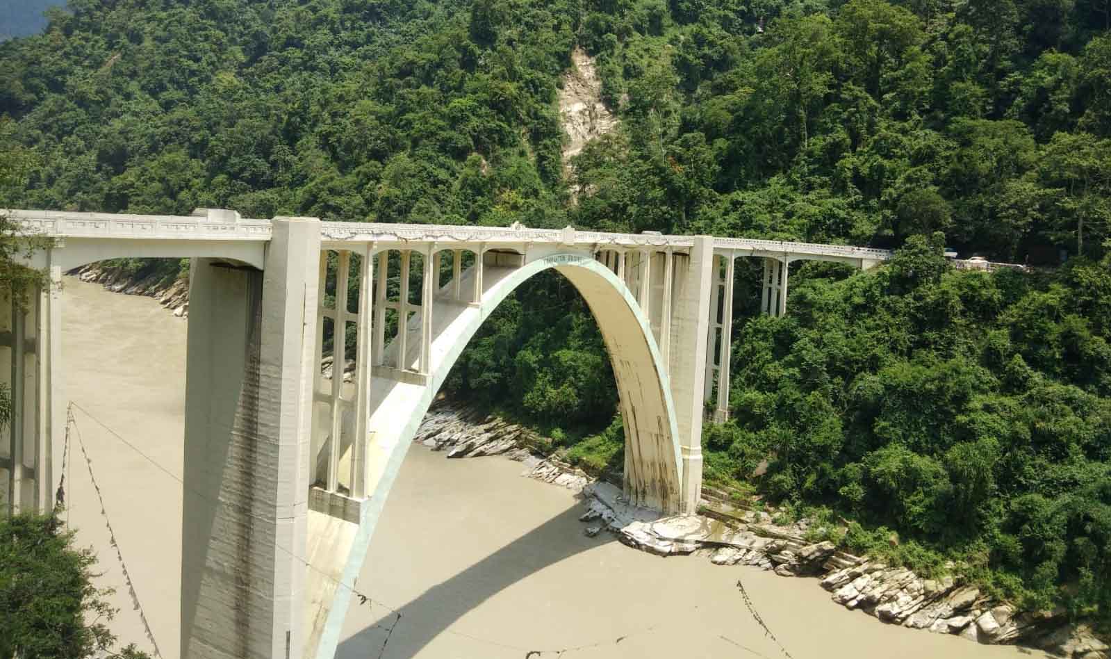 WhatsApp-Image-2025-02-12-at-17.55.46