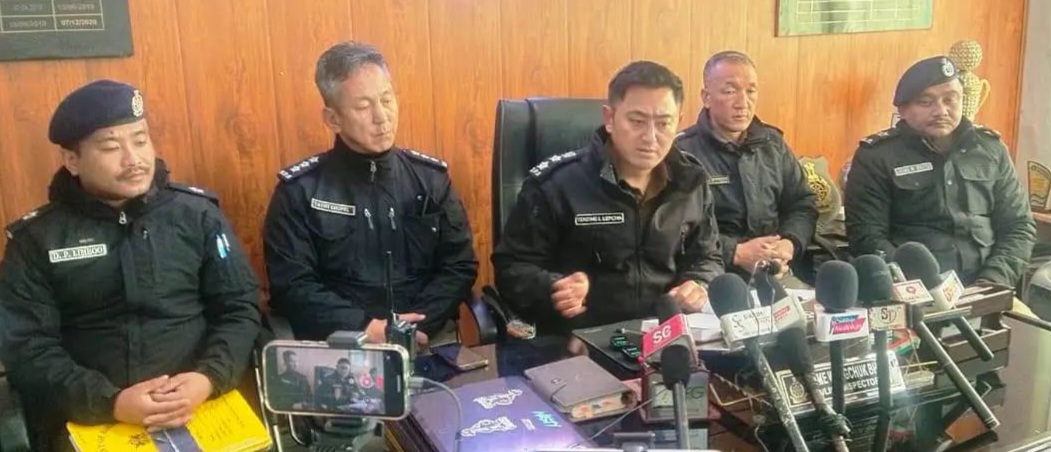 n65315430117402487619630beda1c72ae46aadb0fdbc5b7c6c4a4f915629184c59e8c4e16fb0a7d7461b52