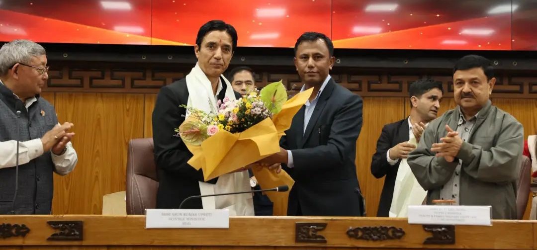 n6729854281752777830069bb2b0ad8fe1f5e907d79a6123ba3a0185619cb583d788f86bd2e23ce1afc2fcd