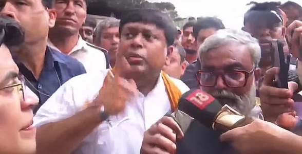 eisamay_2025-08-10_pq06nvka_WhatsApp-Image-2025-08-10-at-2.13.30-PM (1)