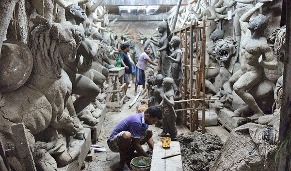 nd31_dark_g47cjnk5h1de01_idol