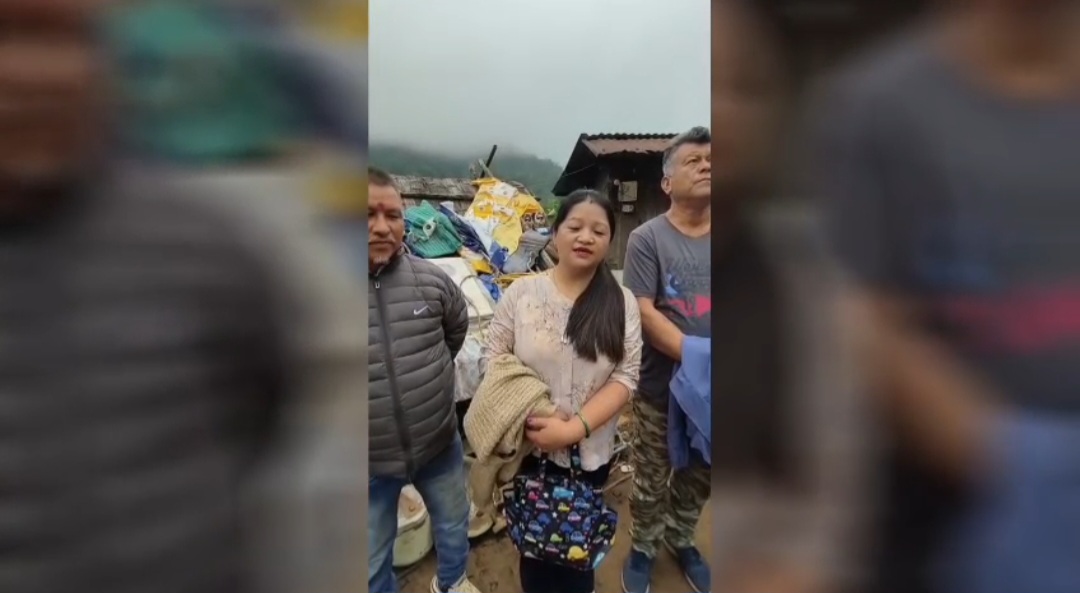 Screenshot_20251008_230915_WhatsApp