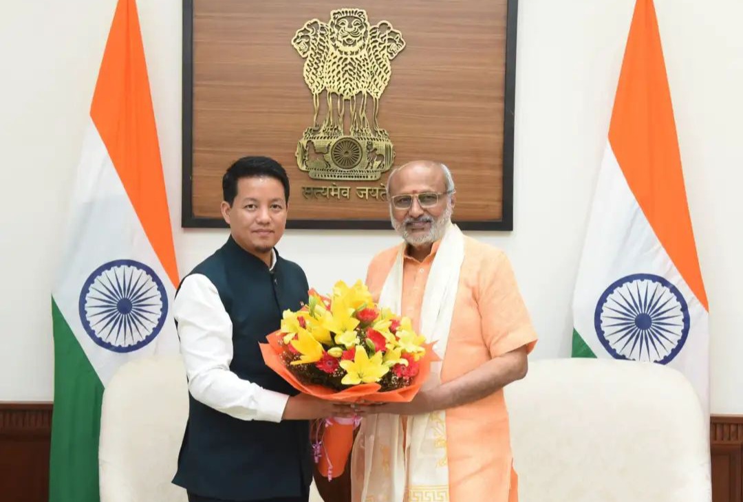 n68511678517604620275076993741e45881d8fe841c699c814df3245b95ea01db4a1f18bf5b11681482379