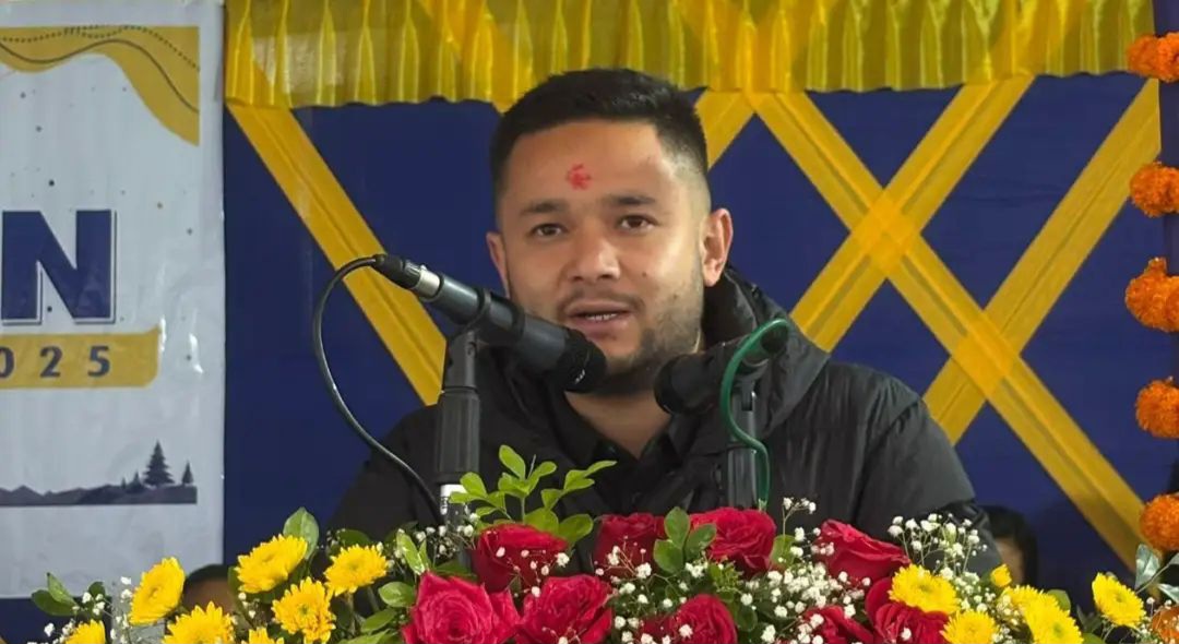 n6872341291761935273381cd6259a52169c6007b323df304abc38ec78499511f85a71b29cead899b6b8b98