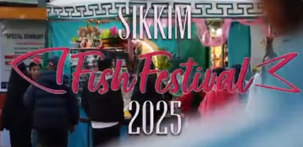 Screenshot_20251121_231111_Facebook