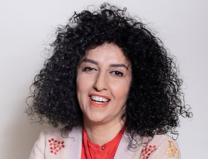 693cd8e2ba1c8-narges-mohammadi-130917147-16x9