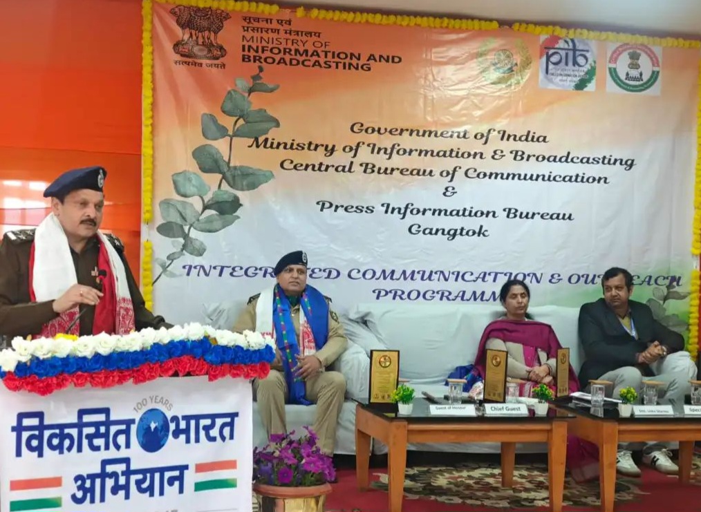 n69499019817670252467238d530dbc2fd34e2165c411769e8de5a581be20d2f9b6a20d0dca746303cf0c37