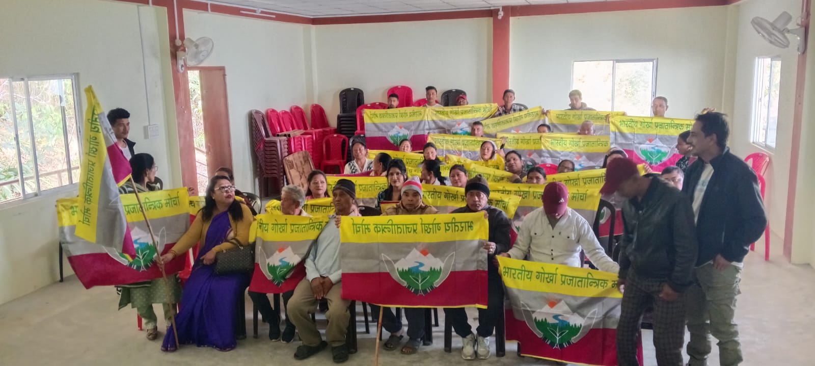 खरसाङ गिद्द पहाड समष्टिको अप्पर चन्दु बस्तीमा भागोप्रमो र नारी शक्तिको शाखा कमिटी गठन