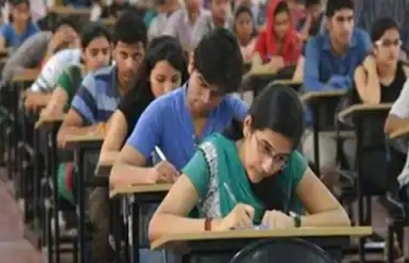 नियम तोड्ने विद्यार्थीको परीक्षा रद्द, बोर्डले जारी गर्यो कडा निर्देशन