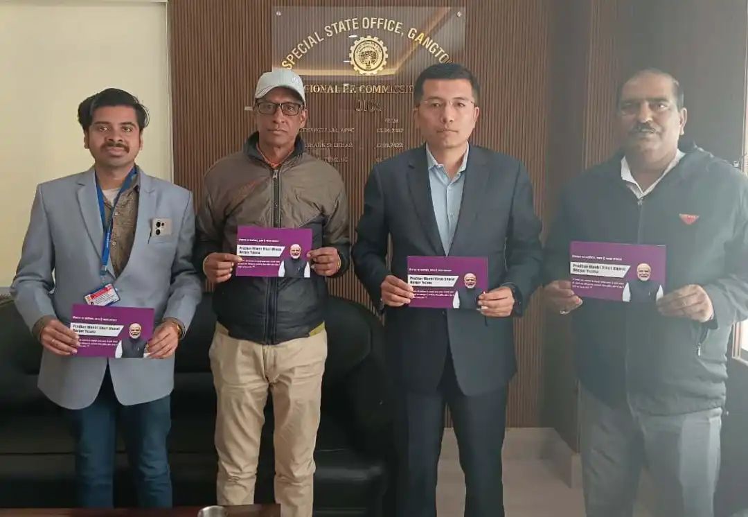 n7002837431770657291371435ee58b7ff04c716d78a6b4c018ff833c72b7162c2b030da99bb7eb25f3146b