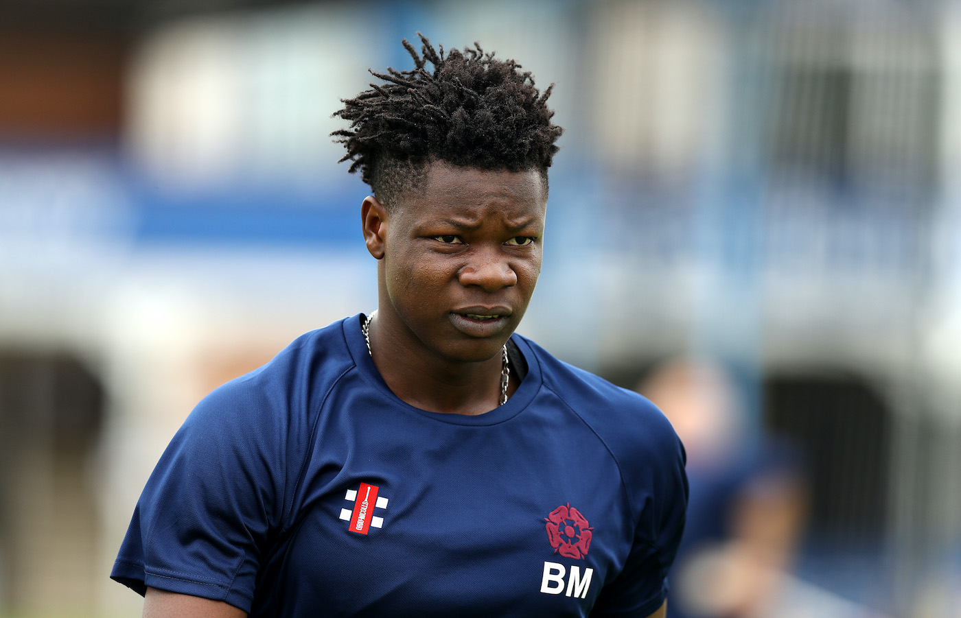 आईपीएल शुरू हुनु अघि मुजाराबानी समस्यामा