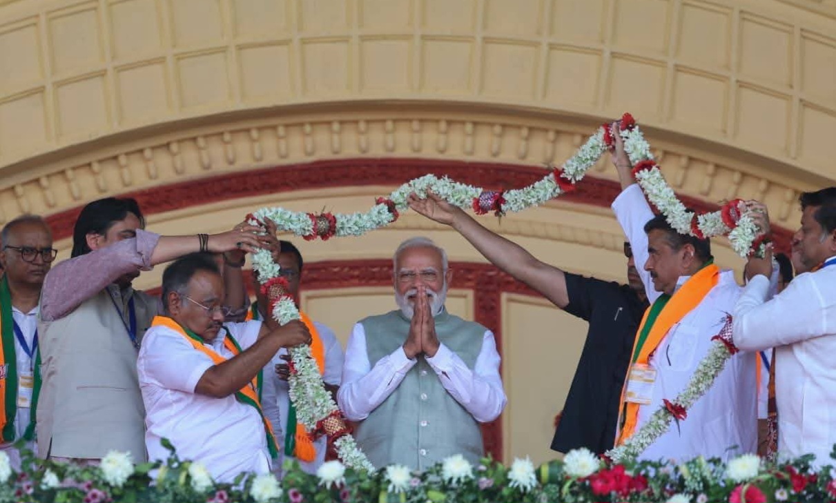 पीएम मोदीको पश्चिम बंगाल भ्रमण: कोलकाता मा १८,६८० करोड परियोजनाहरूको उद्घाटन