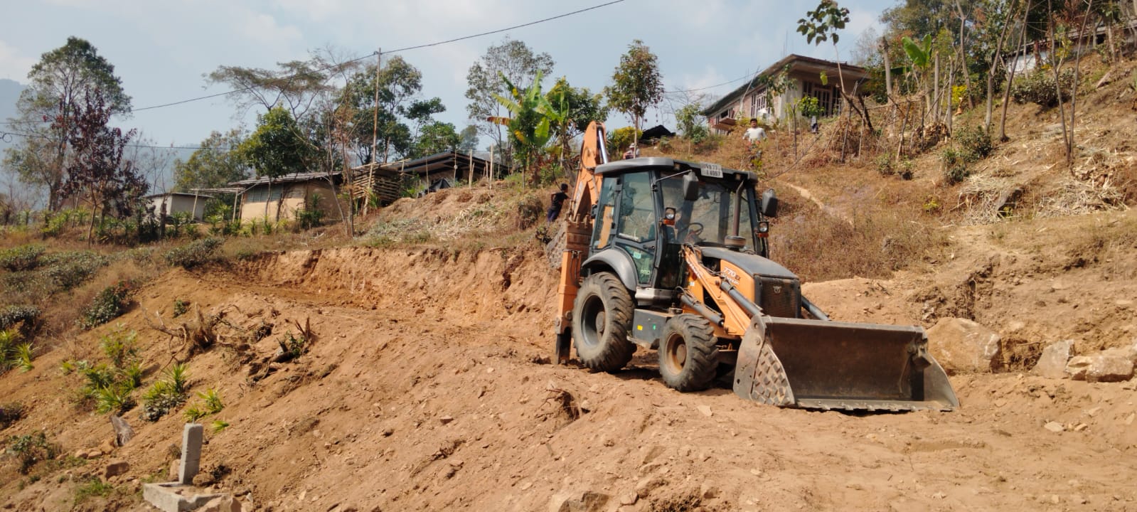 धोतरिया बालासन जुम्ला गाउँमा सडक निर्माण कार्य शुरु