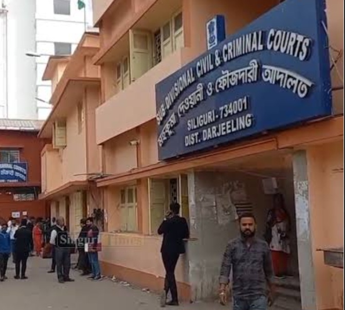 पश्चिम बङ्गाल अधिवक्ता परिषद्को नयाँ समिति गठनका लागि सिलगढी अदालतमा मतदान सुरु