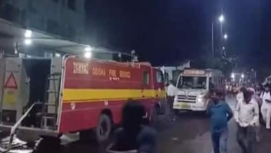 কটক হাসপাতাল আগুনে মৃত্যু ১০, ১১ জন দমকল কর্মী দগ্ধ