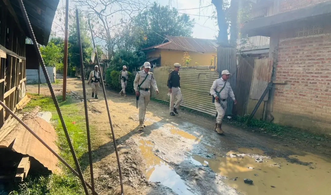 मणिपुर: बीएसएफ जवानको हत्या पछि खोजी अभियान तीव्र, २१ अवैध बंकर ध्वस्त